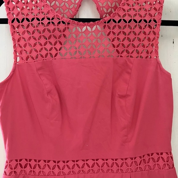 Calvin Klein Size 6 Pink Coral Sleeveless Dress Lace Accents Knee Length - Picture 2 of 7